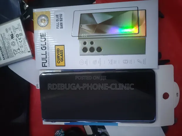 Original Samsung LCD Screen with Edge and Fingerprint Support - 1