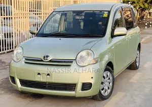 Toyota Sienta 1.5 AWD 2008