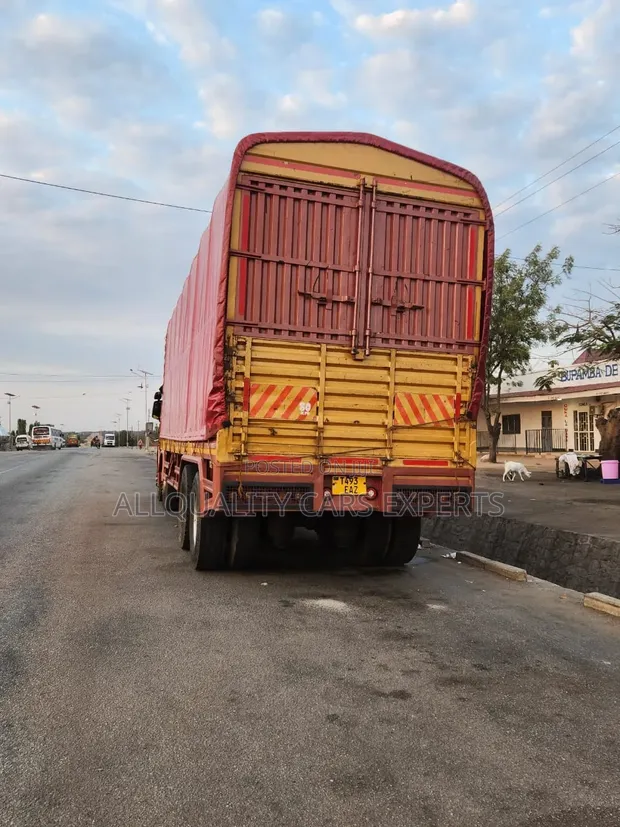Scania P-Series P310 Truck - 1