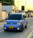 Toyota Sienta 2005 Bluu - 5