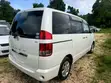 Toyota Noah 2006 White - 2