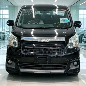 Toyota Noah 2007 Nyeusi