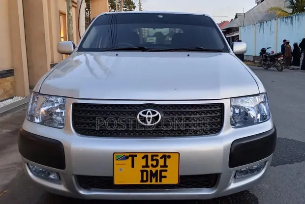 Toyota Succeed 2003 Silver - 1