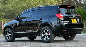 Toyota Vanguard 2011