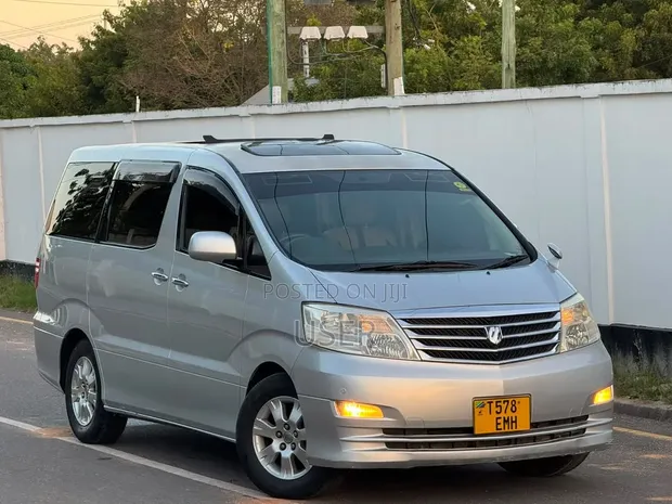 Toyota Alphard 2005 Silver - 1
