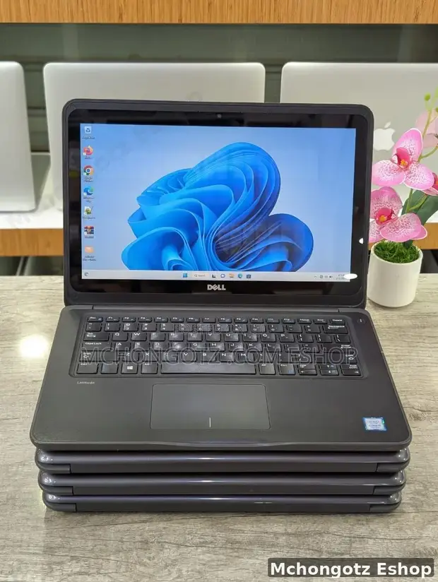 Laptop Dell Latitude 3380 - 8GB RAM, 256GB SSD - 1