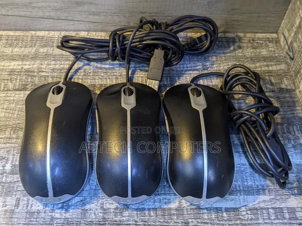 Dell MOA8BO Wired Mouse - 1