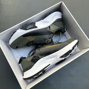 Valentino Garavani Camouflage Viatu vya Kiume vya Kifahari
