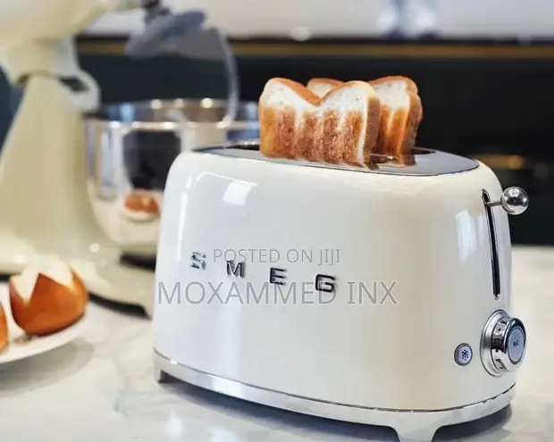 Smeg 50's Style 2-Slice Toaster - Cream - 1