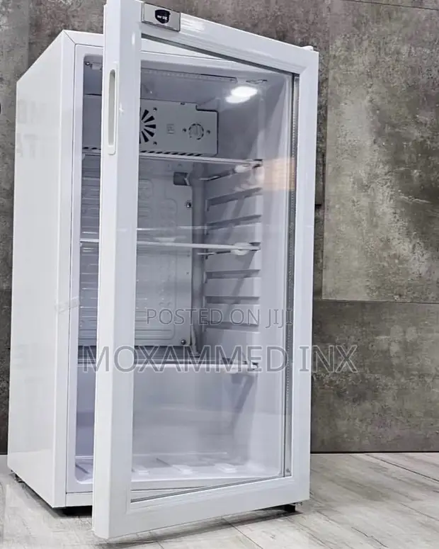 Mr. UK Showcase Fridge 92L - 1