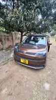 Toyota Spade 2015 Brown - 1