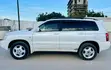 Toyota Kluger 2004 White - 5