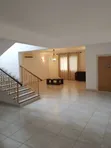 4 Bedroom Villa for Rent in Oyster Bay - 2