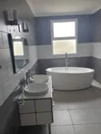 4 Bedroom Villa for Rent in Oyster Bay - 4