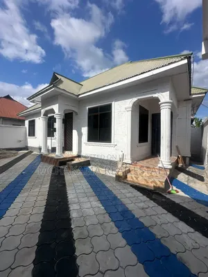 4 Bedroom House for Sale in Chamazi, Mbagala