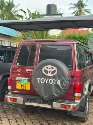 Toyota Land Cruiser LX 79 Series 2016