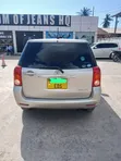 Toyota Raum 2006 Gold - 4