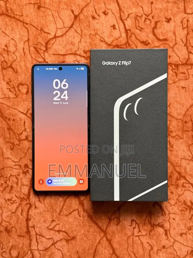 New Samsung Z 16GB Black - 1