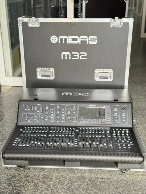 Midas M32/X32 Digital Mixer - 1