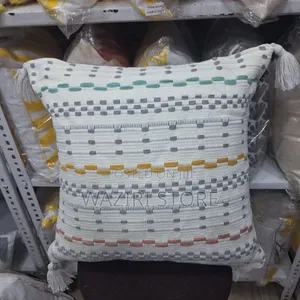 Decorative Cushion with Pillowcase (45x45cm)