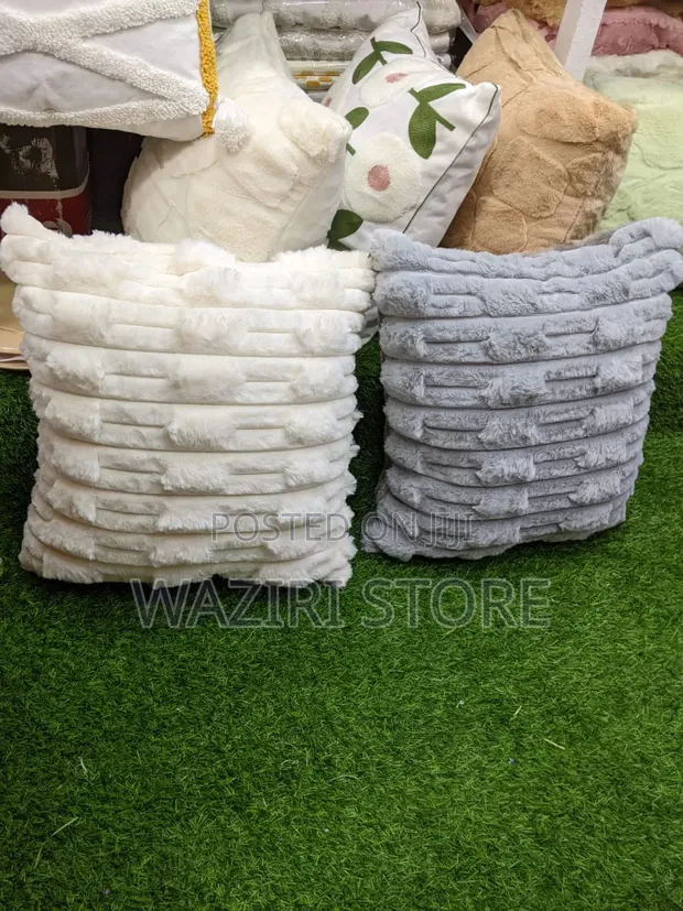 Cushion with Pillowcase - 1