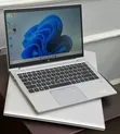 Laptop HP EliteBook 830 G7 - Core i7, 16GB RAM, 256GB SSD - 1