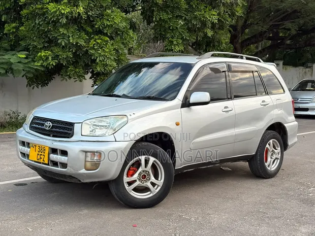 Toyota RAV4 Automatic 2003 Silver - 1