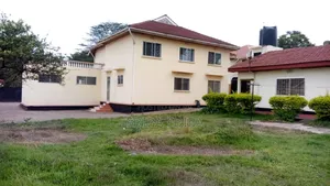 8 Bedroom House for Rent in Ediba Real Estate, Njiro