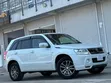 Suzuki Escudo 2008 Nyeupe - 2