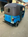 Bajaj Avenger 200 (2026) Blue - 5