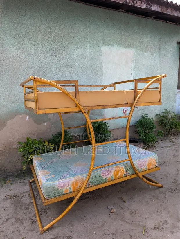 Kitanda cha Metaltex Double Decker Kilichotumika - King Size - 1