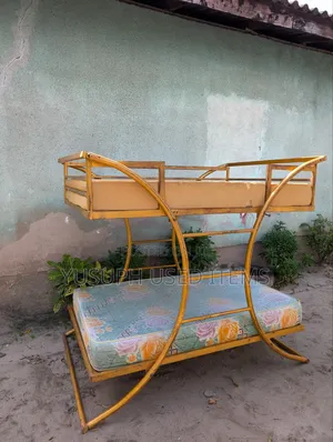 Kitanda cha Metaltex Double Decker Kilichotumika - King Size