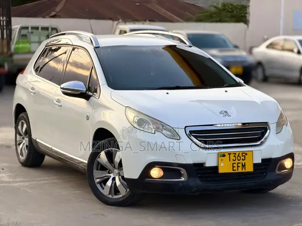 Peugeot 2008 1.2 e-HTP (100 Hp) 2013 Nyeupe - 1