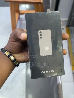 New Samsung Galaxy S23 256GB Silver