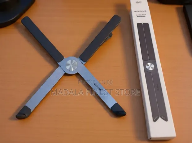 UGREEN LP838 Aluminium Laptop Stand - 1