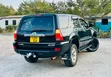 Toyota Hilux Surf 2006 Black - 4