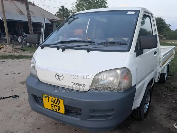 Toyota TownAce 2001 Pickup - 1