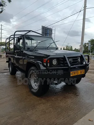 Toyota Land Cruiser 2010 Single Cab Pickup
