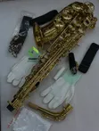 Saxophone Mpya ya Dhahabu - 2