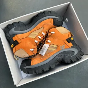 Caterpillar Premium Outdoor Sneakers