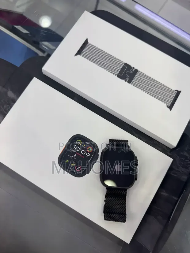 Apple Watch Ultra 2 (2024) - Cellular 49mm - 1