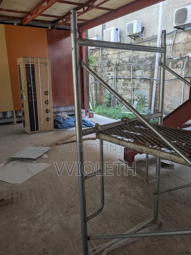 Frame Scaffold - Heavy-Duty Galvanized Steel - 1