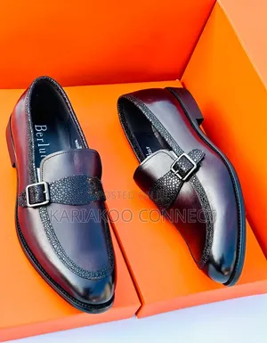 Stylish Brown Men's Leather Moccasins - Brand New