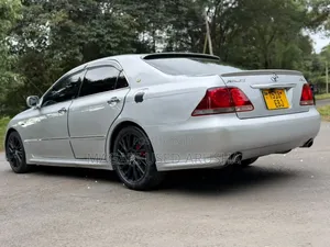 Toyota Crown Athlete 2006 Silver