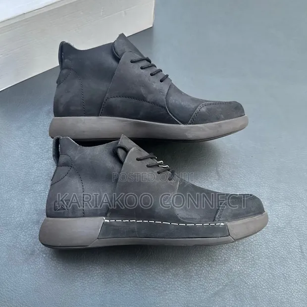New Caterpillar Shoes - Black - 1