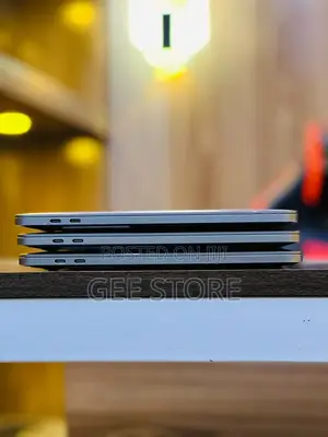 Apple MacBook Pro 13" 2019 - 8GB RAM, 500GB SSD