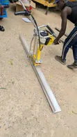 Gasoline Concrete Vibratory Screed - 3