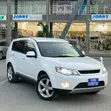 Mitsubishi Outlander 2010 White - 5