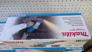 Makita 4 1/2" Angle Grinder