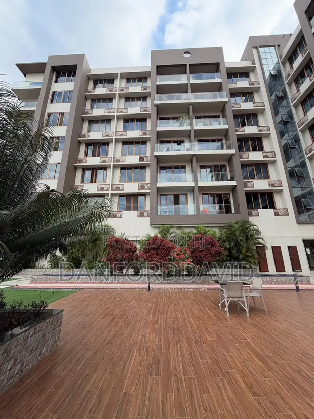 Furnished 1-Bedroom Apartment for Rent in Kahwa Real Estate, Oyster Bay - 1